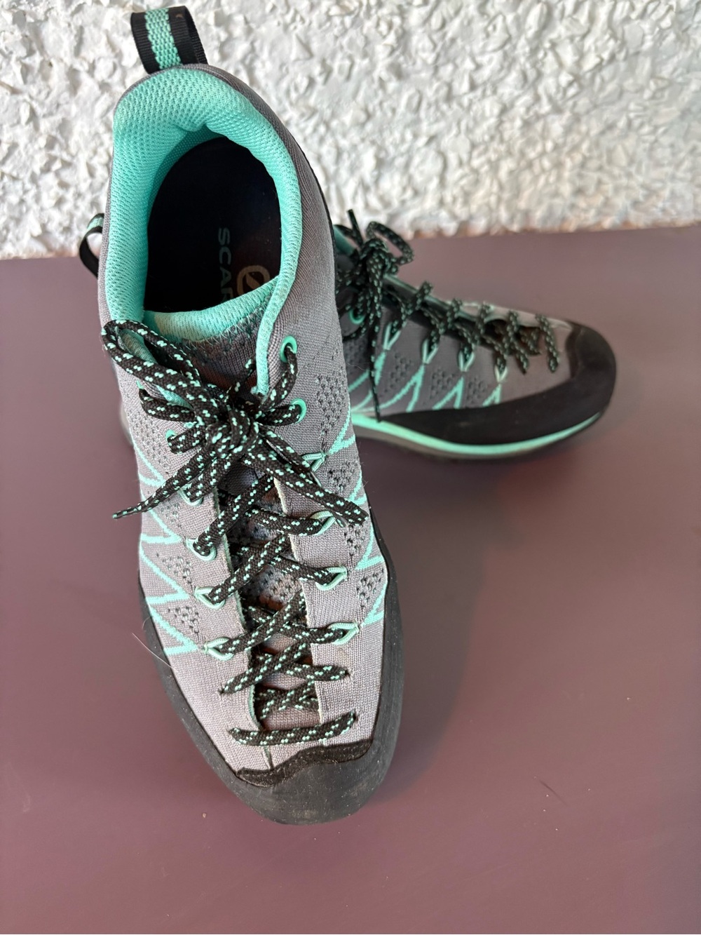 Scarpa Women’s Gray & Teal Hiking/Approach Shoes